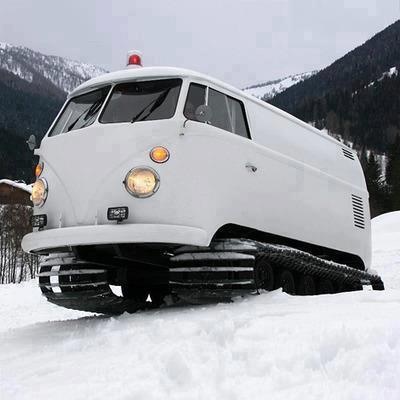 VW Kombi Snow Tracktor