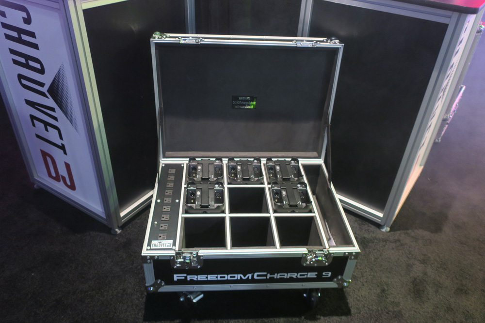 Chauvet DJ Freedom Charge 9 NAMM 2018