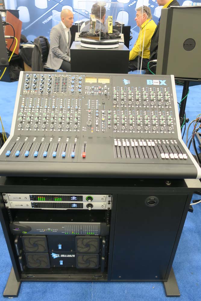 NAMM Show 2019 Photos by Alien Tom