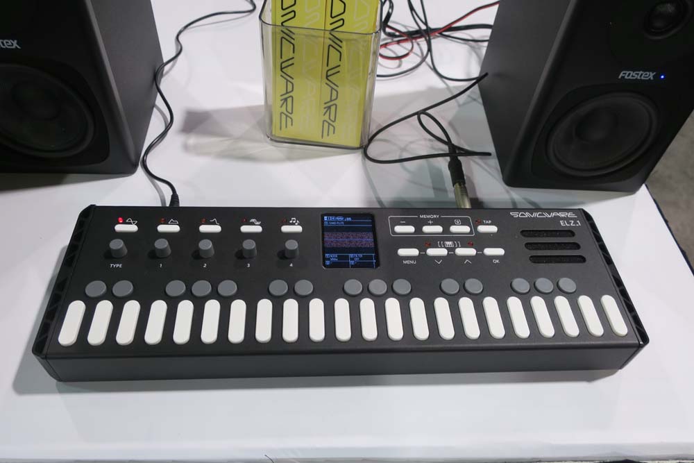 NAMM Show 2019 Photos by Alien Tom