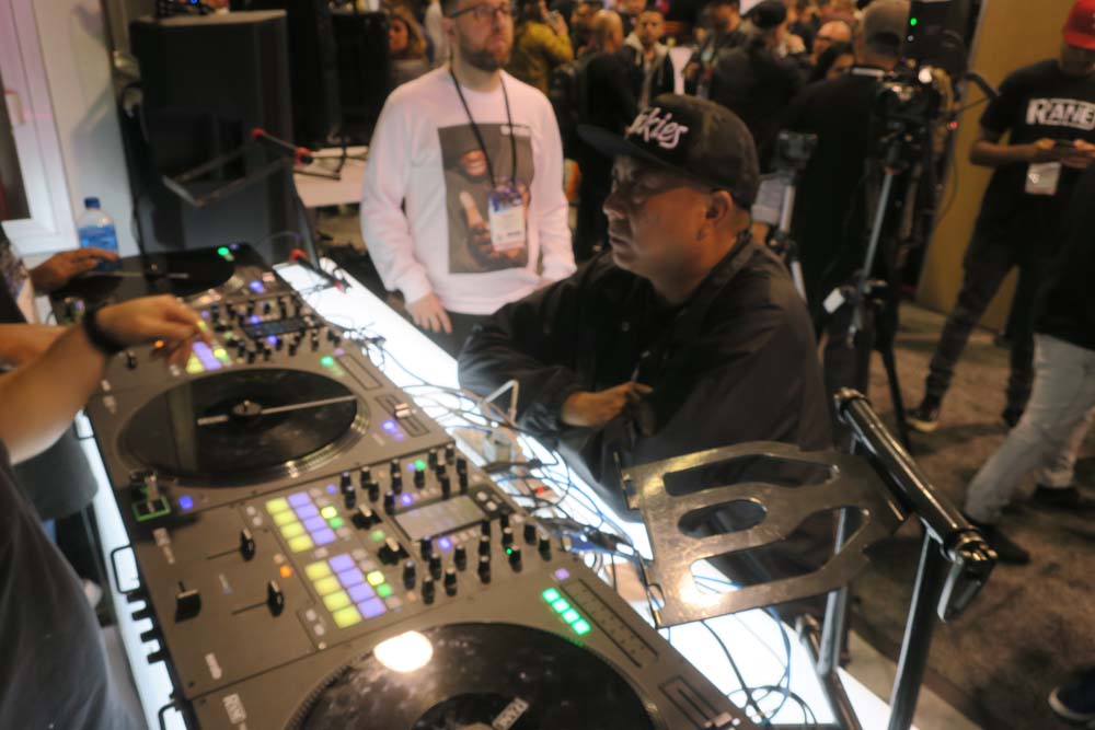 NAMM Show 2019 Photos by Alien Tom