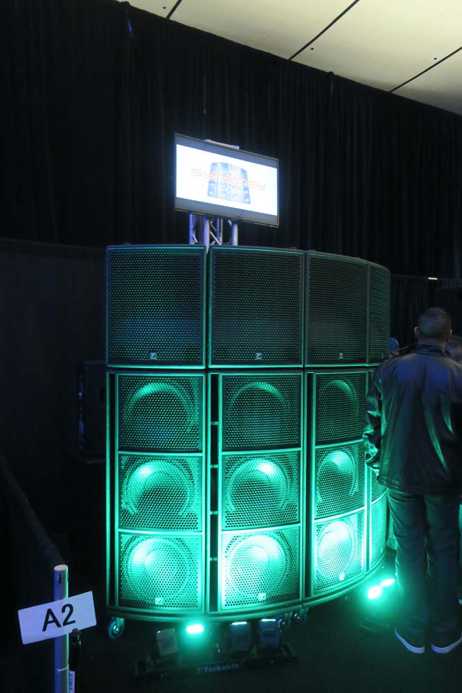 NAMM Show 2019 Photos by Alien Tom