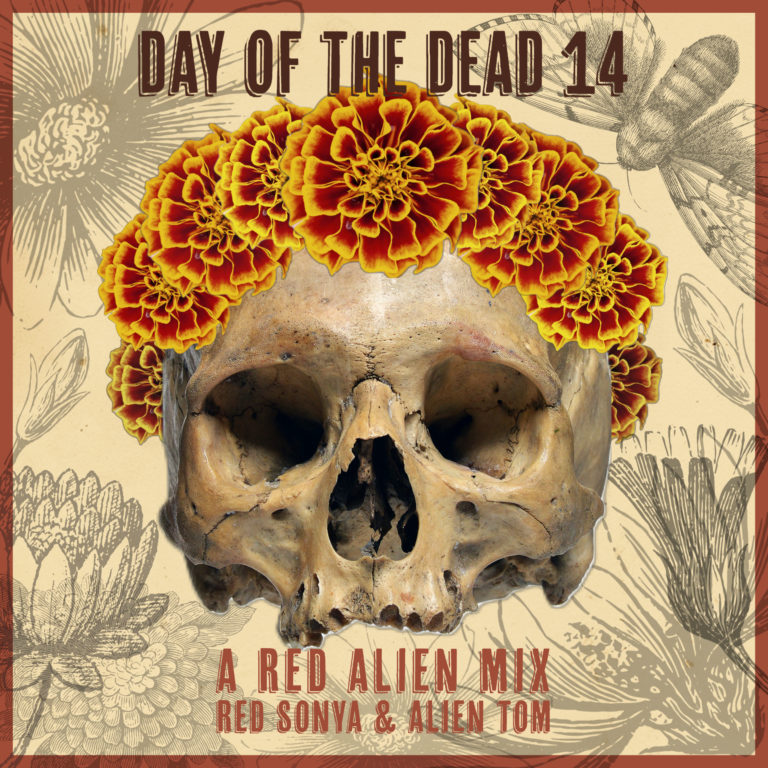 Red Alien Day of the Dead 14